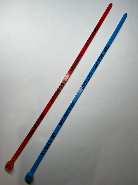 Photo showing two cable ties which have been used for the GeoScout project
